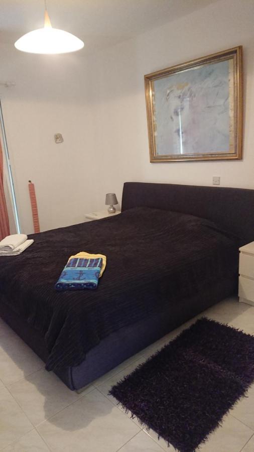Ferienwohnung Peaceful Townhouse With Private Pool Near The Sea Paphos Exterior foto