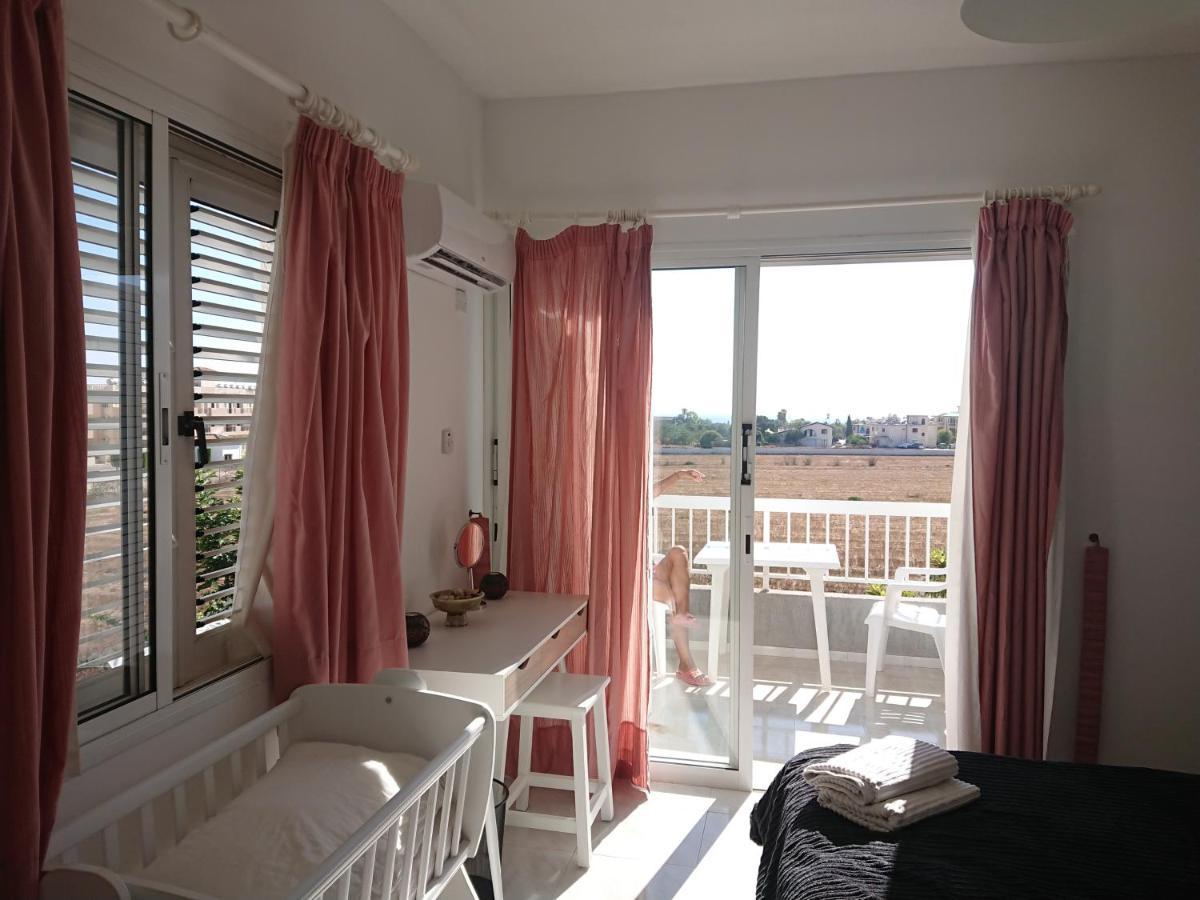 Ferienwohnung Peaceful Townhouse With Private Pool Near The Sea Paphos Exterior foto